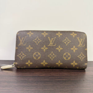 Louis Vuitton Monogram Zippy Long Wallet LB109961 Brown Wallet | Luna Bags