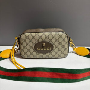 Gucci GG Supreme Monogram Beige Crossbody Bag | Luna Bags