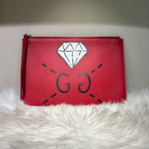Gucci GG Diamond Red Clutch Bag - Pre-Loved Designer Handbag Sale | Luna Bags