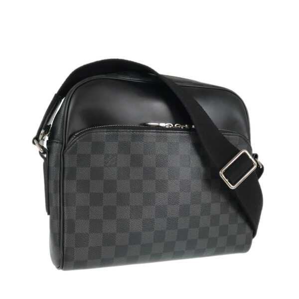 LOUIS VUITTON Shoulder Bag | Luna Bags