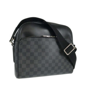 LOUIS VUITTON Shoulder Bag | Luna Bags