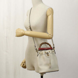 GUCCI 724667 Mini bucket bag Gucci Diana Hand Shoulder bag leather White Women | Luna Bags