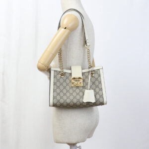 GUCCI GU88506 Small Shoulder Bag Padlock  GG Supreme Canvas beige Bag Women | Luna Bags