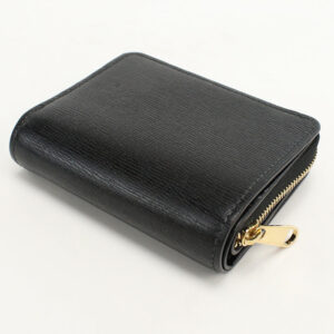 GUCCI 772639 0OP0N 1000 Bi-fold wallet Gucci Script Mini U-shaped zipper wallet leather black unisex | Luna Bags
