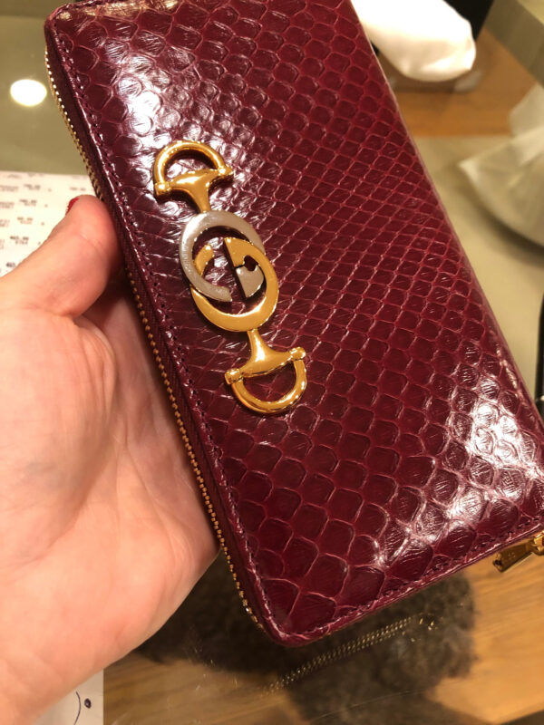 Gucci Zumi Horse Bit Zip Around Wallet in Burgundy | Luna Bags